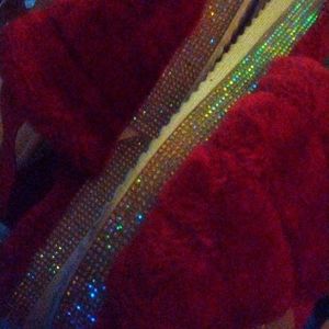 Red Fur Sequence Rimmed Sliders